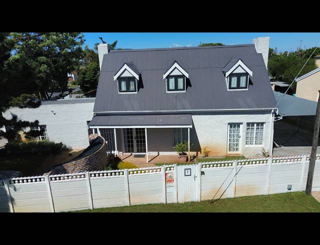 3 BEDROOM FREEHOLD FOR SALE IN TABLE VIEW